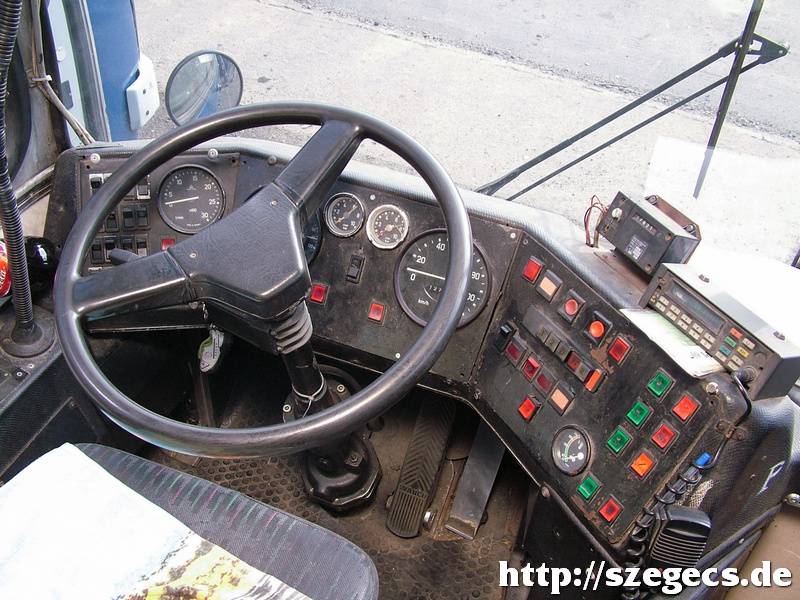 BPI-607 műbőrplafonos gép